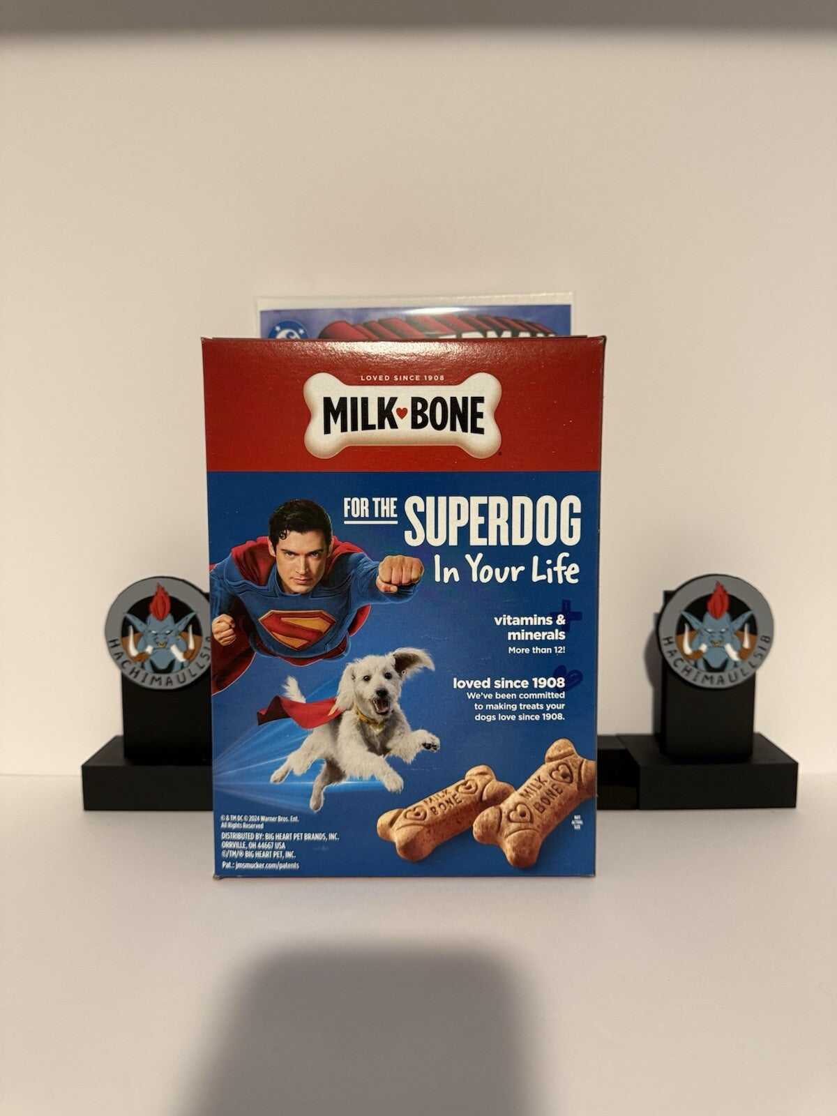 Superman: A Friendship Unleashed 1 + Sealed Milk-Bone Dog Bones Box 2025