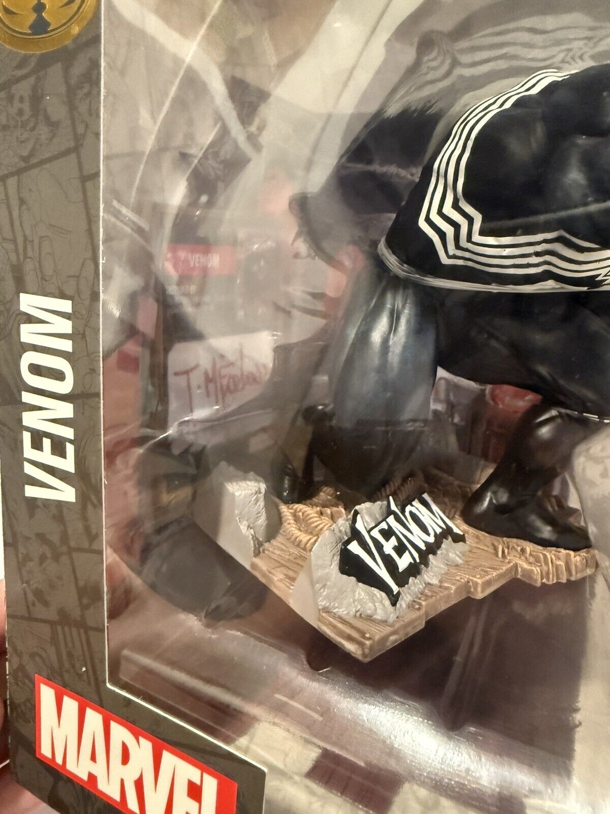 Todd McFarlane Autographed Marvel Venom 316 Gold Label Series Action Figure Toys