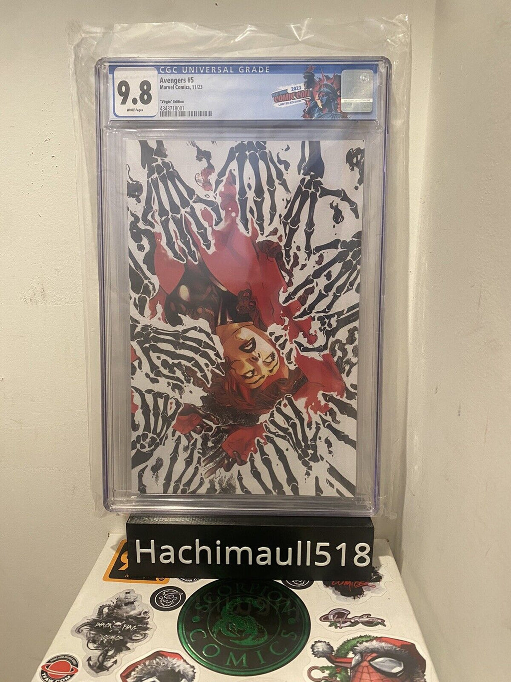 Avengers 5 NYCC 2023 Panel Exclusive Color Splash CGC 9.8 Ships Fast!